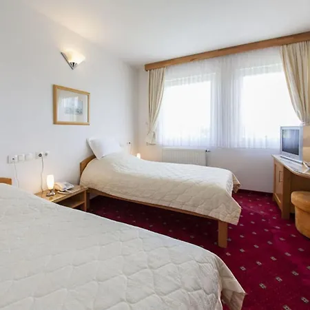 Oniks 3* Lukavac (Tuzla)