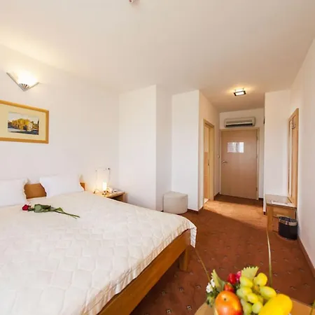 Oniks 3* Lukavac (Tuzla)